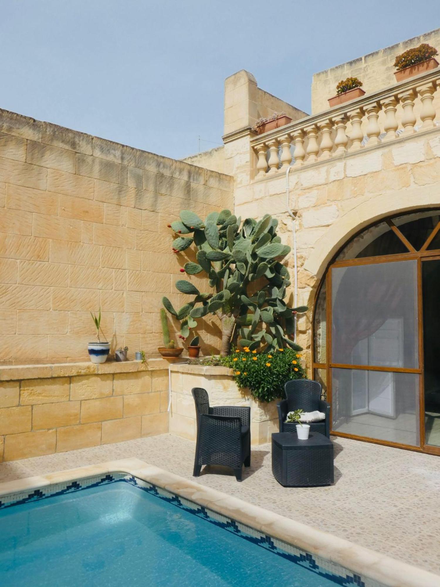 A La Maison B&B Xagħra Dış mekan fotoğraf