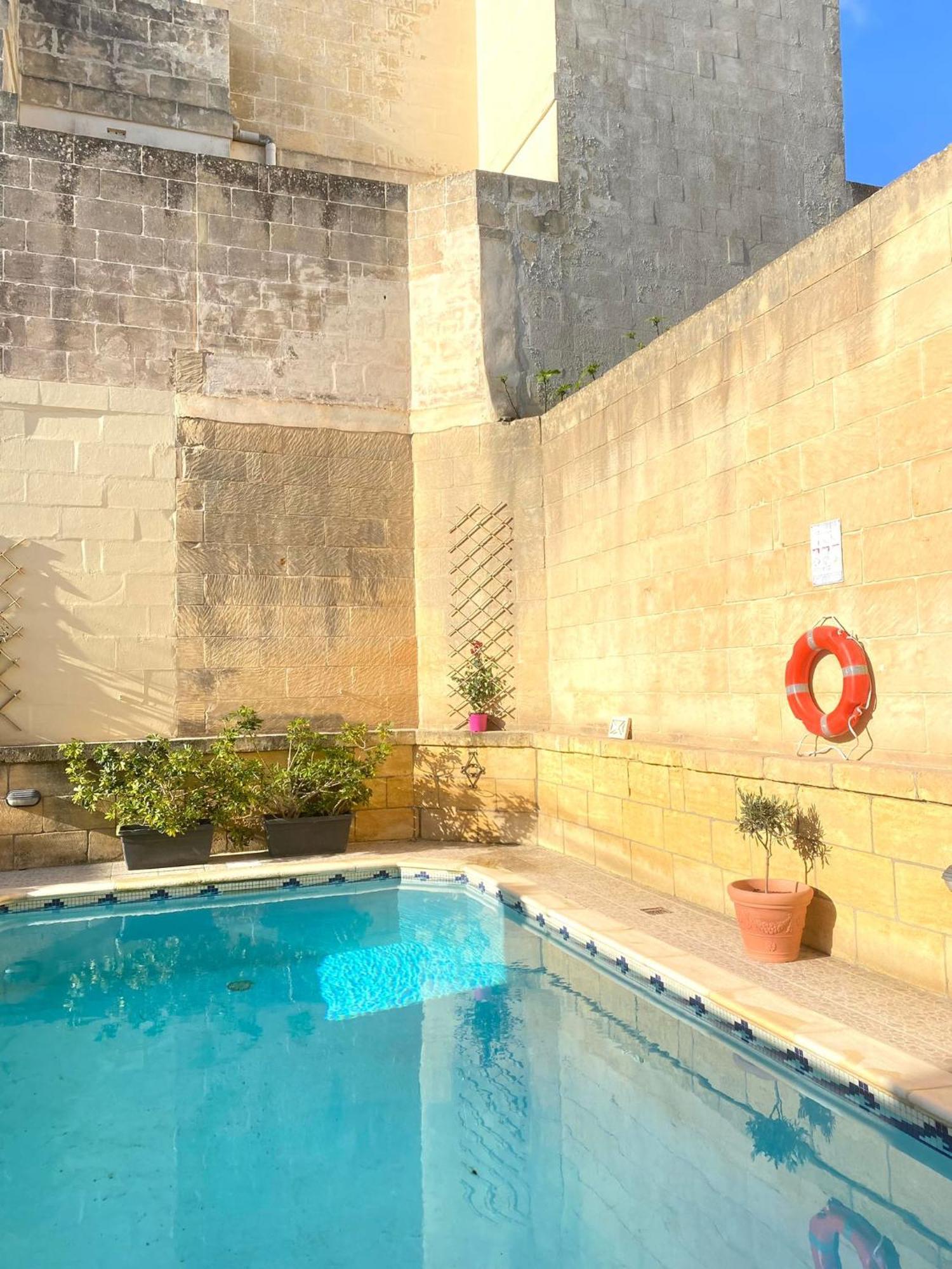 A La Maison B&B Xagħra Dış mekan fotoğraf