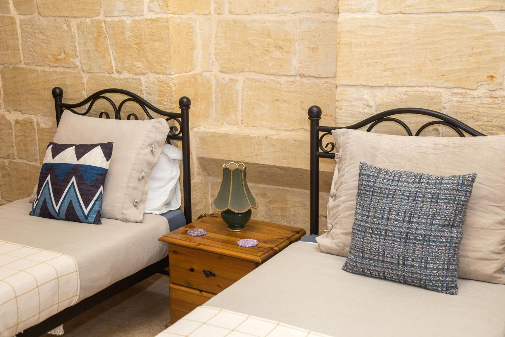 A La Maison B&B Xagħra Dış mekan fotoğraf