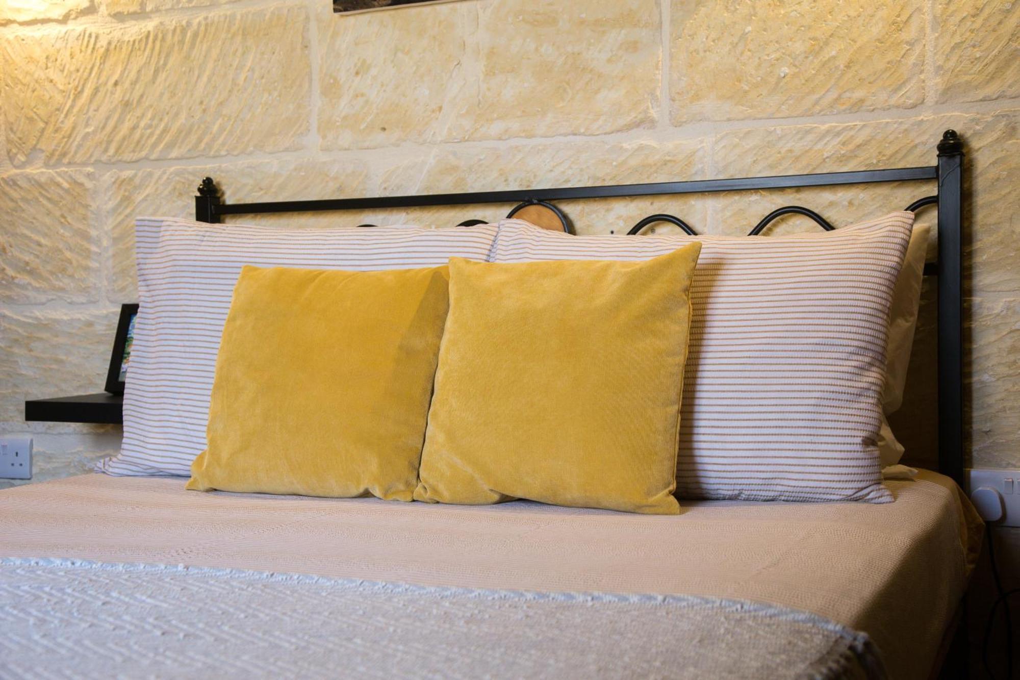 A La Maison B&B Xagħra Dış mekan fotoğraf